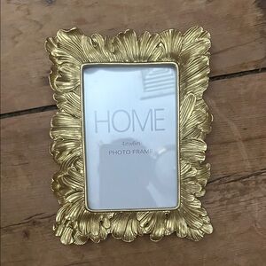 Gold Leaf Design Photo Frame